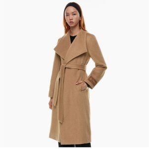 1 hour sale ❤️Aritzia Babaton Montage camel hair coat with belt